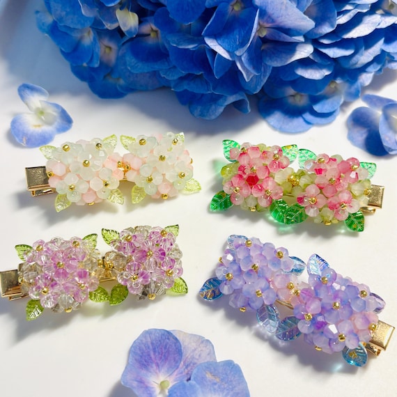 Handmade Beaded Hydrangea Hair Clip: Color-changing Flower 