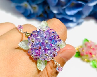 Handmade Beaded Hydrangea Ring: Color-Changing Flower Jewelry