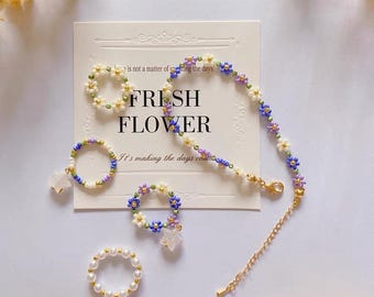 Handmade Flower Beaded Bracelet: Spring Jewelry Gift