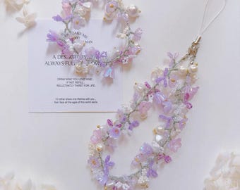Lavender Seed Bead Phone Strap Bracelet: Handmade Floral Jewelry