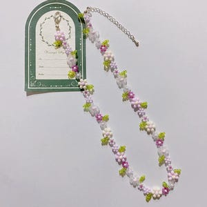 Beaded Garden Flower Choker, Pink Grenn Floral Necklace, Aesthetic Flower Jewelry, Bridgerton Jewellery, Spring Summer Gift for Her