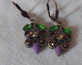 Vintage earrings with rhinestones