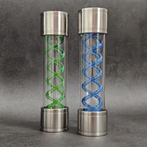 Tvirus - Etsy 日本