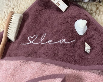 Hooded towel personalized in curved heart font in 8 different colors - 80 x 80 cm bath towel perfect for spring & summer