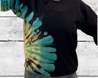 Reverse Tie Dye Sweatshirt, custom Tie Dye Sweater, rainbow crewneck, gift for her, pattern tie dye hoodie, pastel tie dye