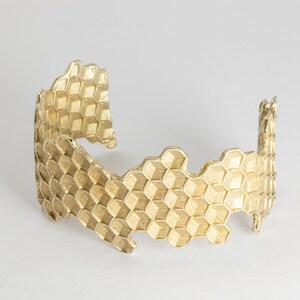 KYPSÈLI BRACELET ALVEARE Studs Brass Silver bees beeswax honeycomb nectar honey hive image 2