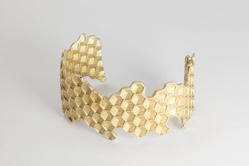 KYPSÈLI BRACELET ALVEARE Studs Brass Silver bees beeswax honeycomb nectar honey hive image 2