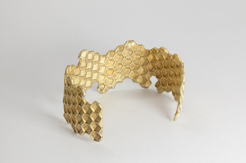 KYPSÈLI BRACELET ALVEARE Studs Brass Silver bees beeswax honeycomb nectar honey hive image 3