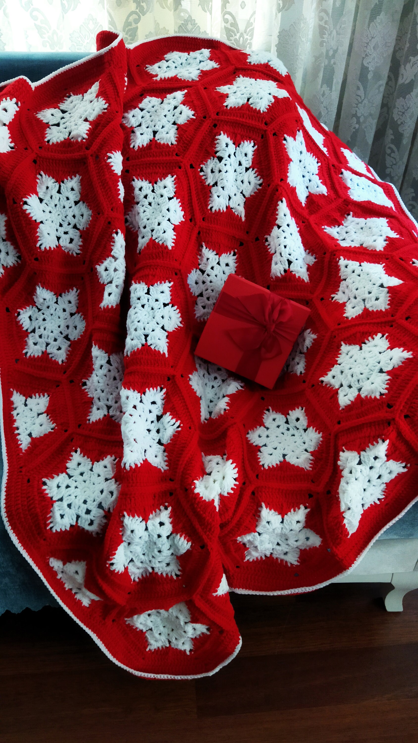 Handmade Snowflake Blanket ,christmas Gifts for Her Blanket,granny