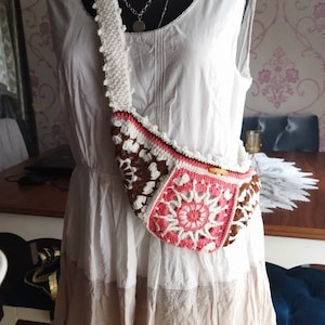 Crochet Bum Bag, Granny Square Crossbody Bag, Festival Shoulder Bag, Knitted Woman Accessory, Crochet bag, Boho Bag, Phone Bag