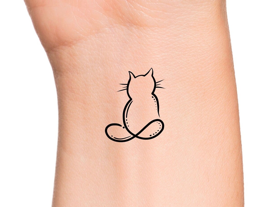 Cat line art for tattoo design Royalty Free Vector Image