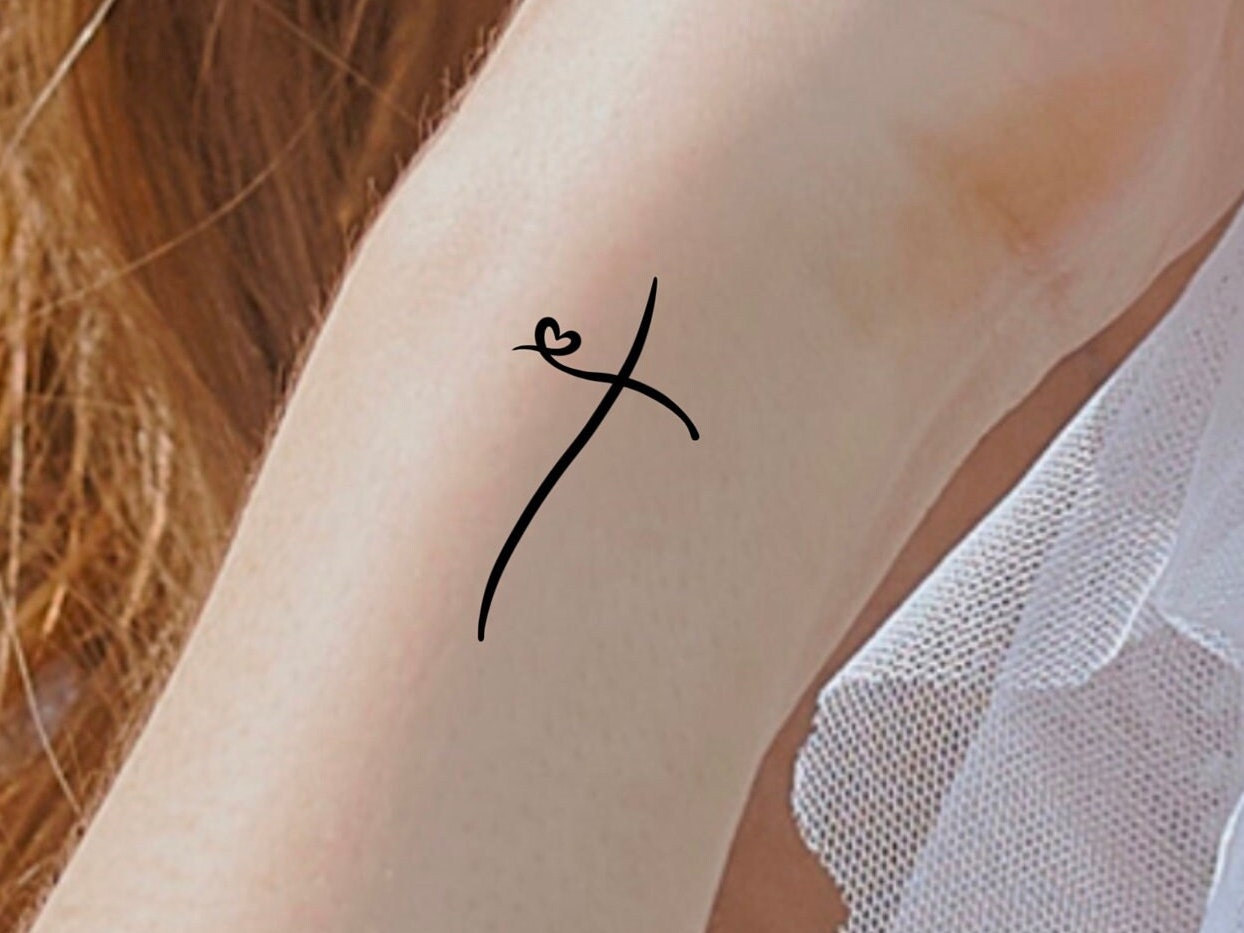 Discover 79 cross tattoos for womens wrist super hot  thtantai2