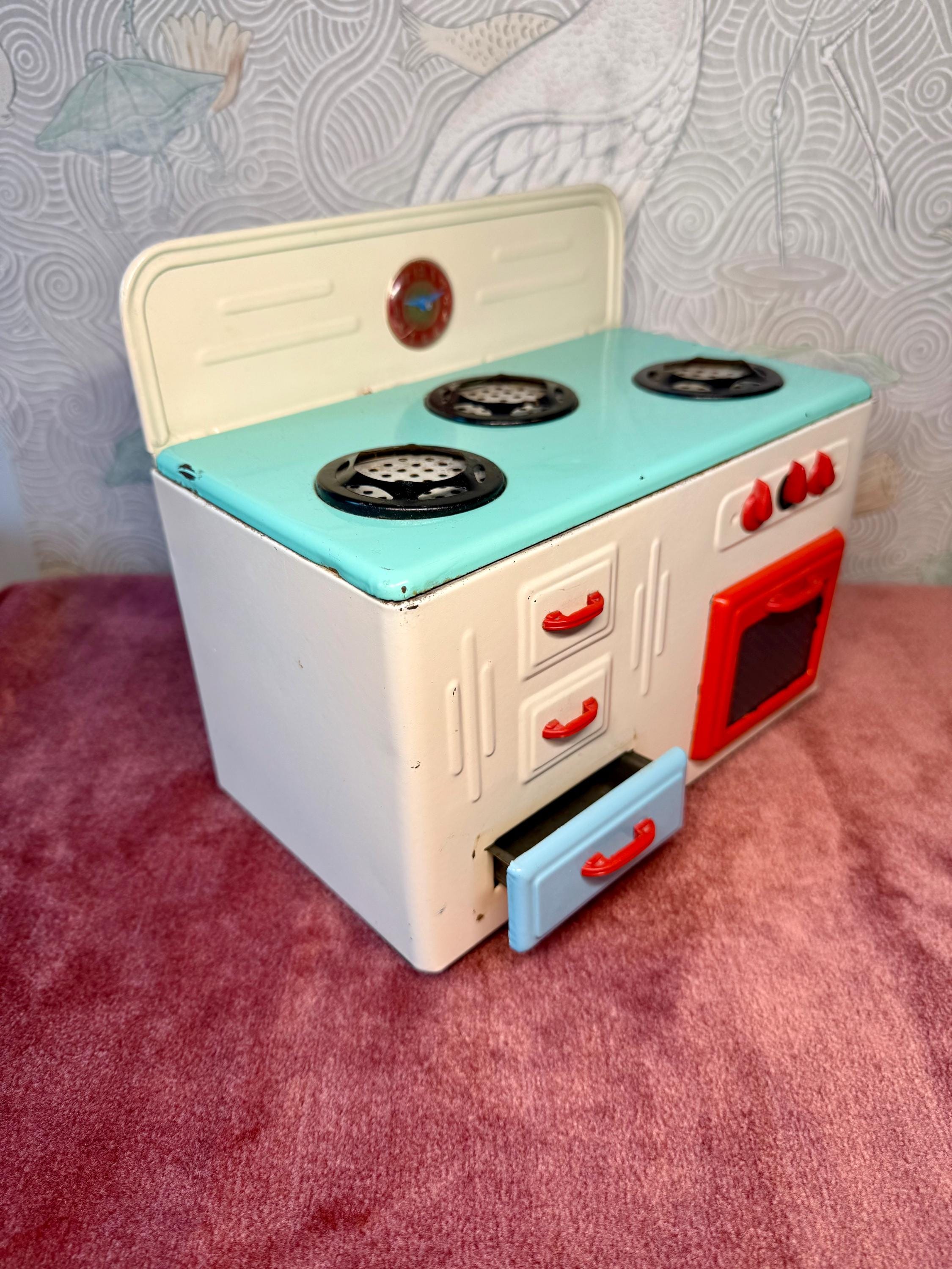 Ancien jouet cuisine de poupée, jouet de collection vintage, cuisinière en tôle, jouet rétro. - France