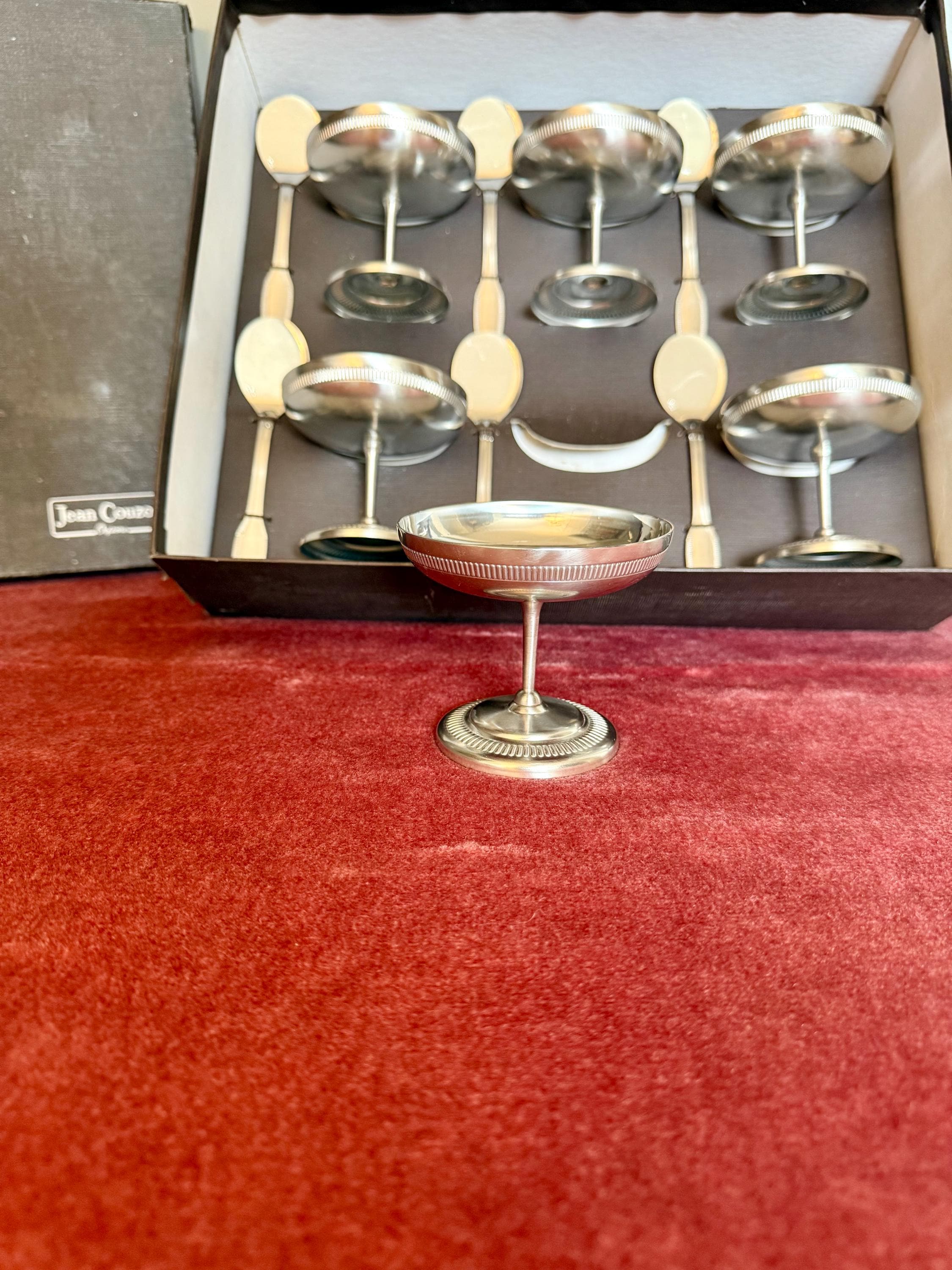 【1970 年代のヴィンテージ】Morinox エスプレッソカップ6個&トレイ 1970 年代のヴィンテージ】Morinox エスプレッソカップ6個&トレイ 1970