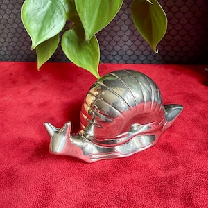 Silver-plated snail butter dish, caviar dish, original lidded dish, vintage from the 70s.