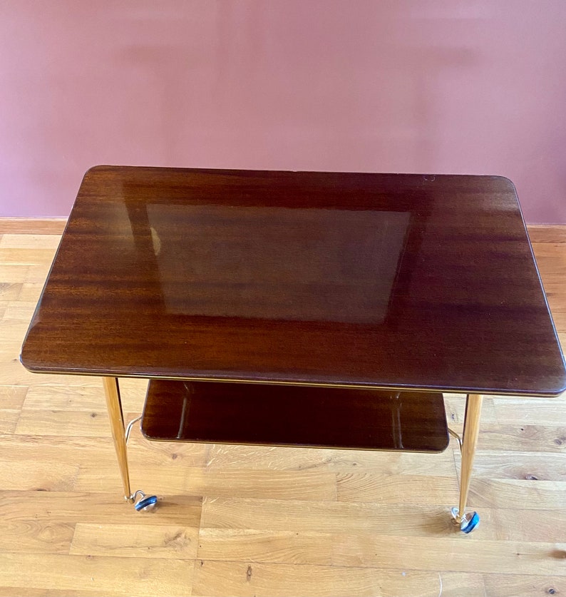 Meuble TV vintage, desserte Formica années 60, table pieds dorés. image 3