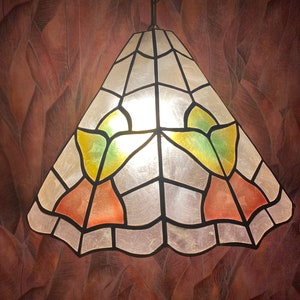 Vintage mother-of-pearl and brass pendant light, Art Deco style image 1