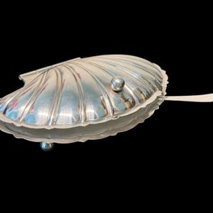 Silver-plated metal shell, caviar or butter dish, large scallop-shaped bowl, vintage French.