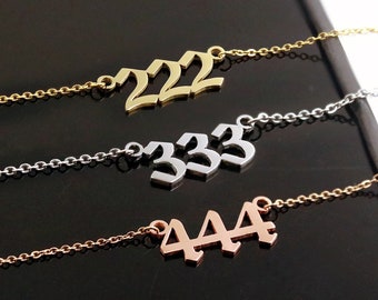 Collier Angel Numbers, Collier personnalisé Lucky Numbers, 444, 555, 666 Collier, Bijoux d’anniversaire personnalisés, Année de naissance, 1-9 Numéros