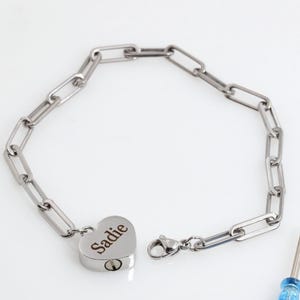 Personalized Urn Bracelet, Custom Urn Cremation Jewelry for Ashes, Memorial for Human Ashes, Heart Urn Pendant Bracelet, Pet Ashes Holder