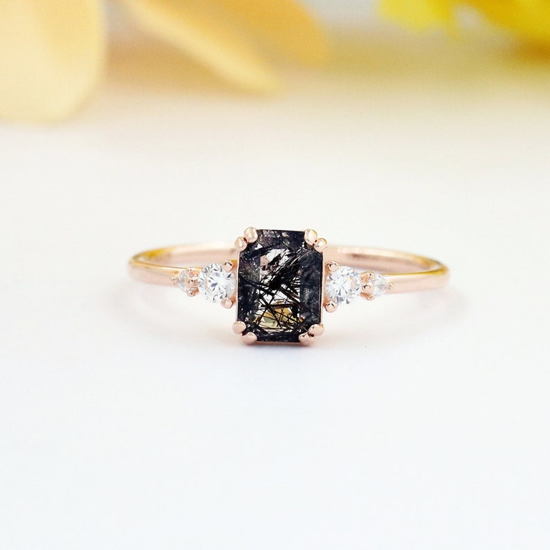 Anillo de cuarzo rutilado, anillo de piedra preciosa negra natural, anillo de compromiso para mujer, anillo de boda, anillo de promesa, oro rosa chapado en plata de ley imagen 1