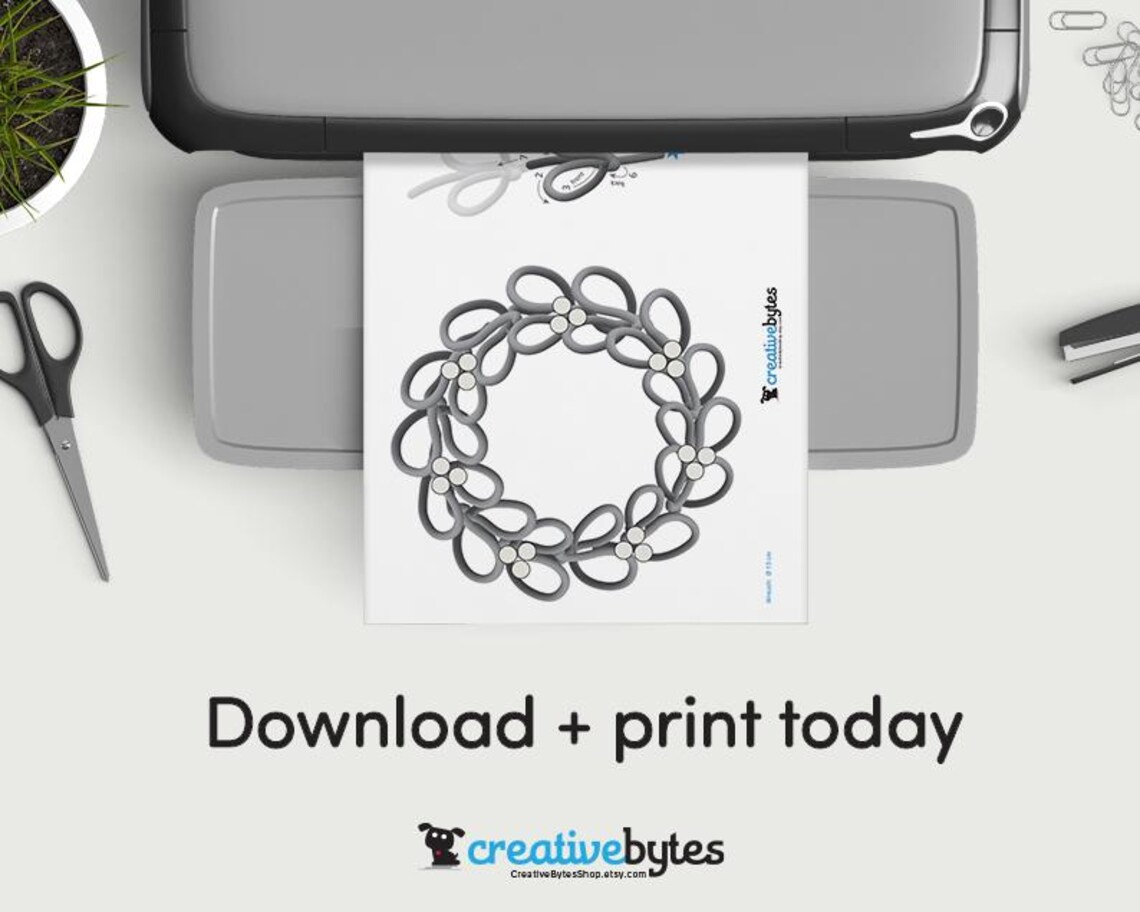 DIY Wreath Making Guide: Knitted Cord & Wire Frame | Perfect for Fall ...