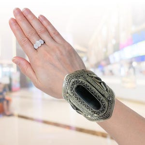 Afghani Bracelet With Artificial Stone/Bracelets For Women/Adjustable Bracelets/Steel Bracelets/Turkish Style Bracelet/Best Gift For Her
