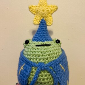 Crochet Wizard Frog Plush – Cuddly Stuffed Animal
