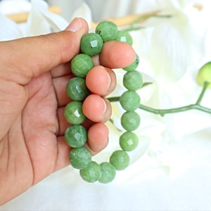 Pulsera de jade nefrita canadiense: cuentas facetadas de 12 mm