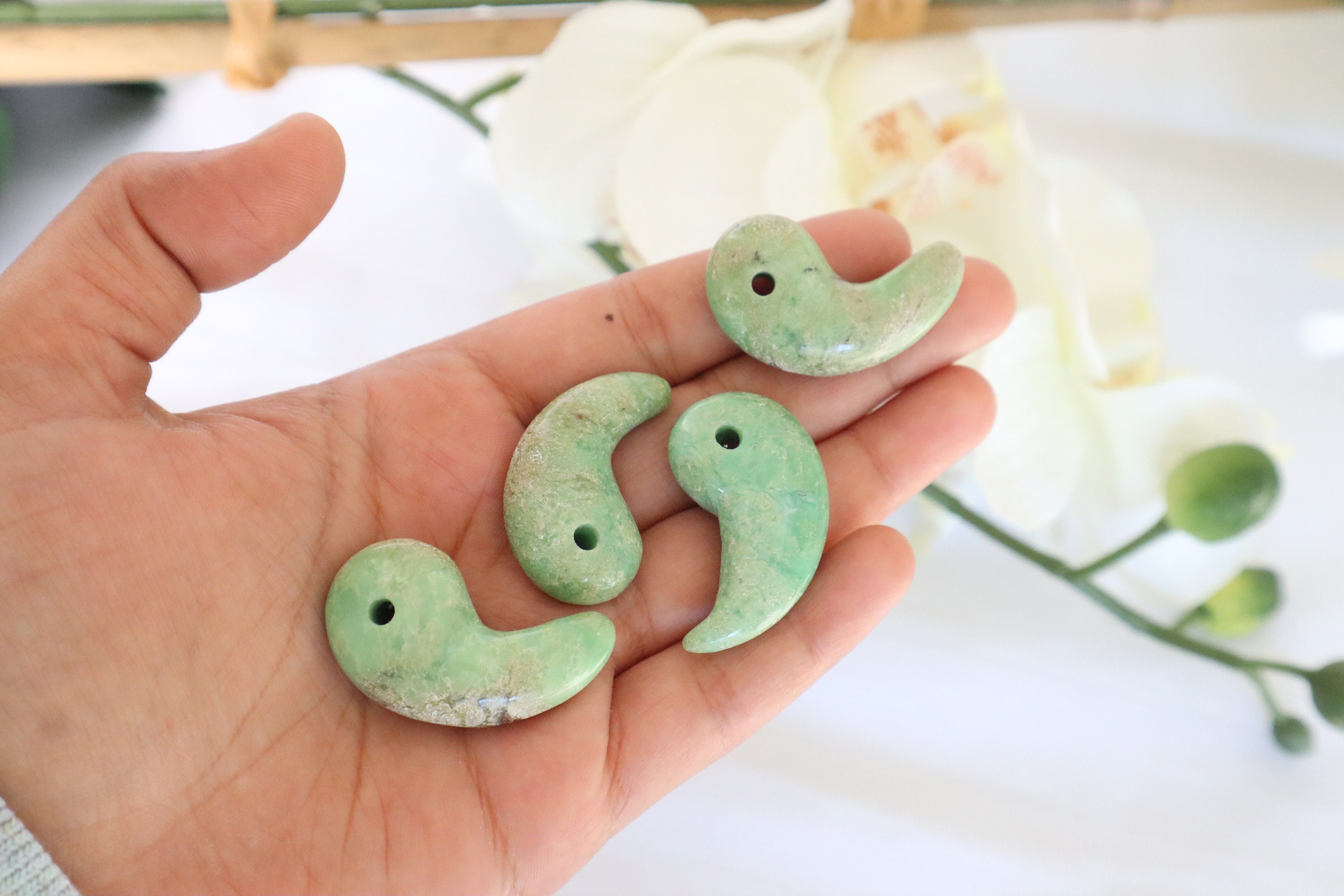 Chrysoprase Magatama, Green Crystal Magatama, Japanese Magatama, Heart Chakra Crystal