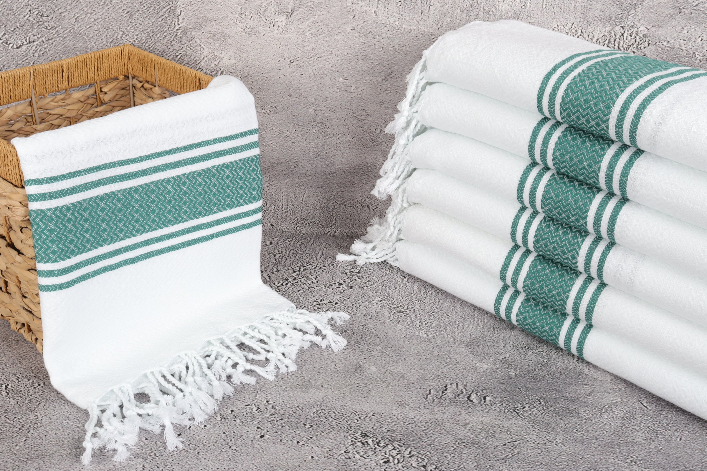 Bersuse 100% Cotton Anatolia Turkish Peshtemal Towel – 37 X 70 Inches, Mint Green, Oeko-Tex Certified, Quick Dry Beach Bath Towel
