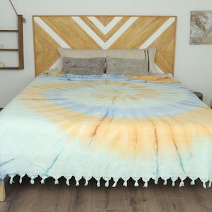Large Towel, Beach Blanket, Rainbow Throw, Striped Tie Dye Blanket, 79x95 Inches Blanket Wedding Party Favors, Turkey Throw,
