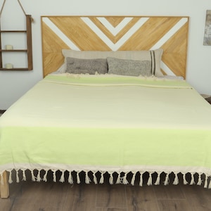 Handwoven Blanket, Turkish Throw Blanket, Pistachio Green Throw, Diamond Throw, 79x103 Inches Designer Bedspread, Yoga Blanket,
