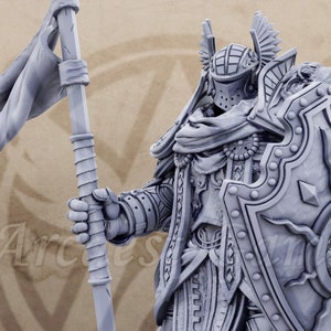 Thierry Paladin Miniature Dungeons Dragons DnD Mini 28mm 32mm Scale - Paladins of the Silver Lion