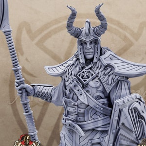 Damien 32mm Scale Tiefling Miniature Dungeons Dragons DnD Tiefl Mini - Sidewinders of the Loop - Daybreak Miniatures