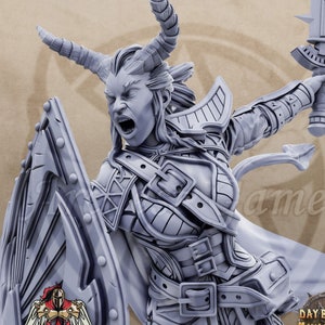 Female Tiefling | Gretchen | Champion, Fighter, Warrior | 32mm / 75mm | D&D, DnD, Pathfinder, Warhammer, Age of Sigmar | Daybreak Miniatures