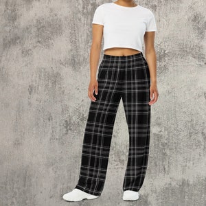 Black & white retro-style plaid print wide-leg pants, Casual elastic waist with pockets loose cozy pants, Unisex rustic checked loungewear