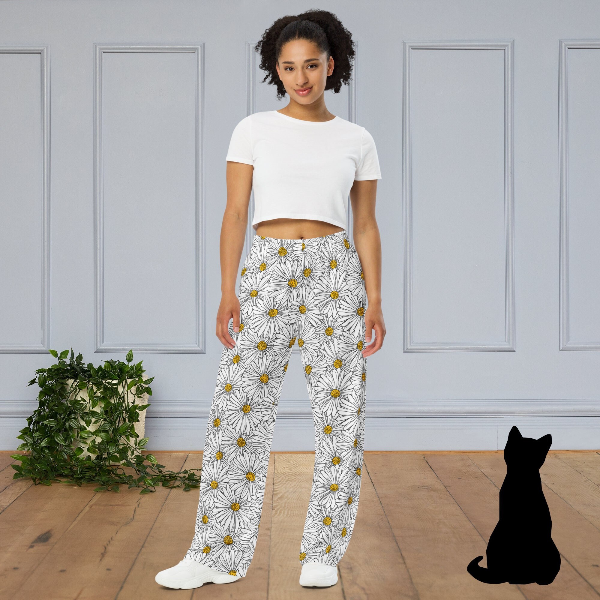 Daisy Print Wide Leg Lounge Pants: Elastic Waist Cozy Pajamas