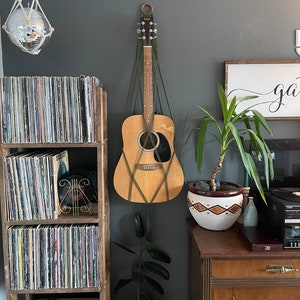 Macrame guitar hanger