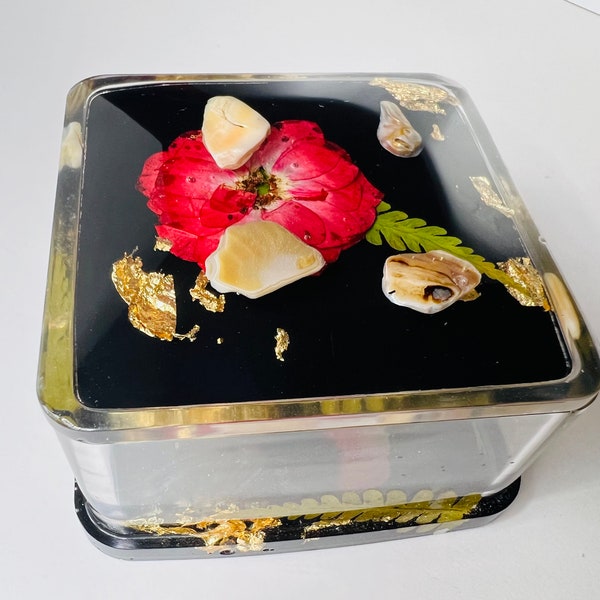 Pressed Rose Trinket Box with Wild Fern/ Gemstone Box/ Romantic Gift Box/ Pressed Flower Jewelry Holder/ Wedding Gift/ Stash Box/Pill Box