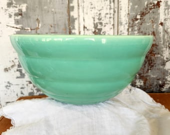 Vintage MCM Green Beehive Mixing Bowl