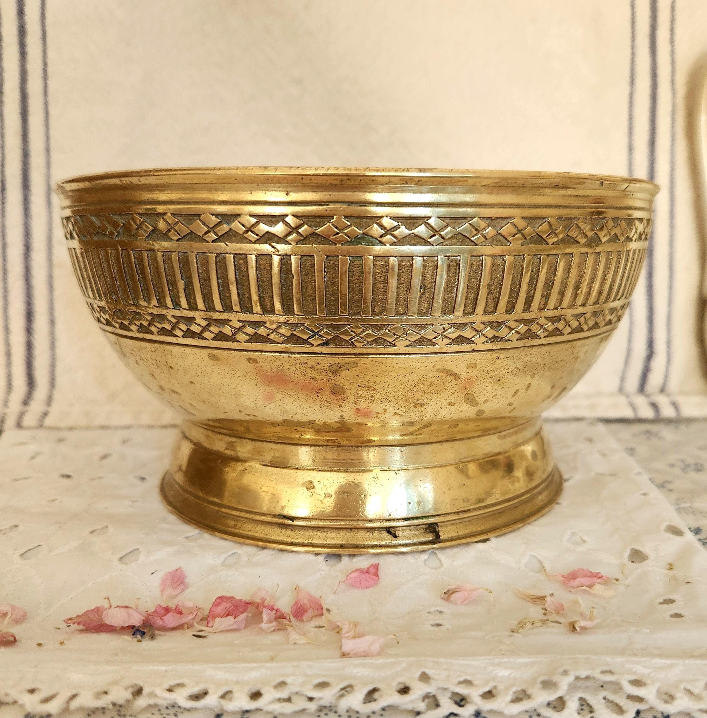 Antique Indonesian Brass Bowl - Etsy