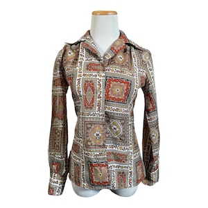 Blusa astratta vintage anni &#39;80: colori autunnali psichedelici, taglia media da donna