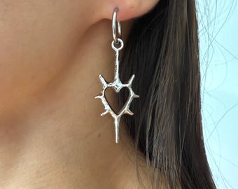 Spiked Heart Thorn Earrings: Spike Earrings, Spike Piercings, Nu Goth, Huggie Hoop Earrings, Alt Earrings, Goth Aesthetic Jewelry