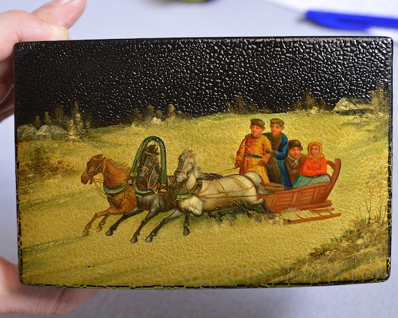 early 20 antique Russian lacquer hand painted min… - image 2