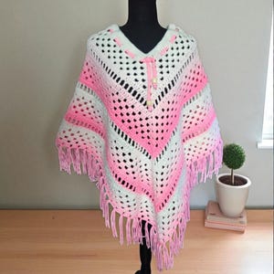 Handmade Poncho with Fringes: Ultimate Bohemian Chic