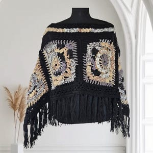 Cozy Boho Poncho with Fringes - Perfect Gift for Mom on Mother's Day
