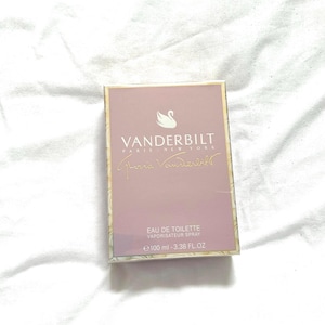 Gloria Vanderbilt Eau De Toilette, Gifts for Her, Women’s Fragrance