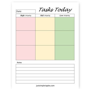 Puede incluir: Un planificador de tareas diario imprimible con secciones para tareas de alta, media y baja prioridad. El planificador también incluye una sección de notas y un espacio para la fecha.