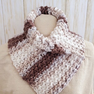 CROCHET PATTERN, Textured Cowl Scarf Pattern, Crocheted Cowl Scarf, Scarf Pattern, PDF Pattern, Beginner Friendly Pattern